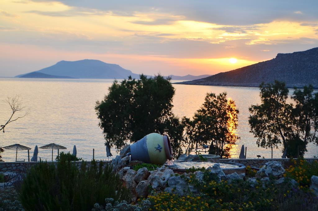 Belvedere Private Luxury Beach Villa Chalki Town Quarto foto